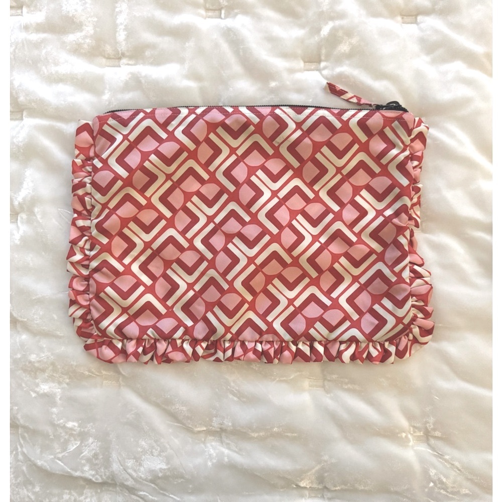 LA DoubleJ Red and Pink Geometric Clutch